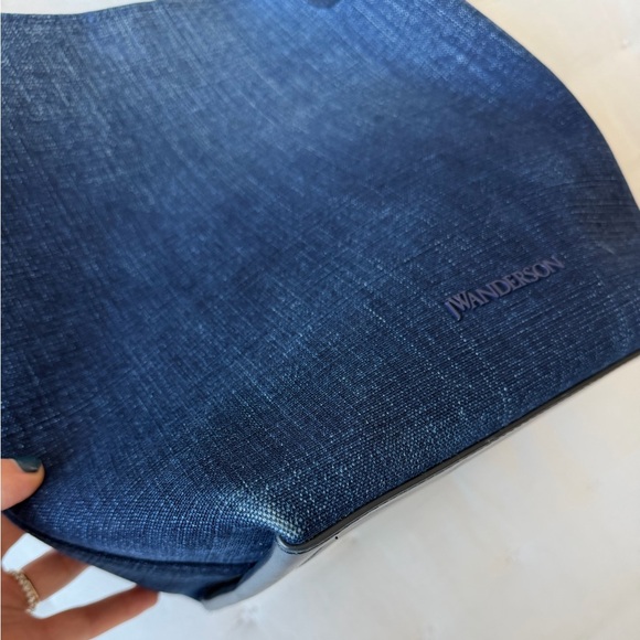 JW Anderson The JWA Corner Denim Bucket Bag - Picture 14 of 16